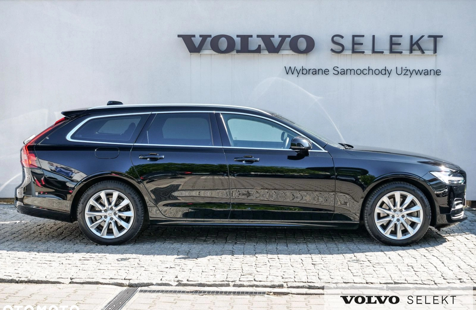 Volvo V90 cena 149900 przebieg: 35770, rok produkcji 2020 z Międzyzdroje małe 562